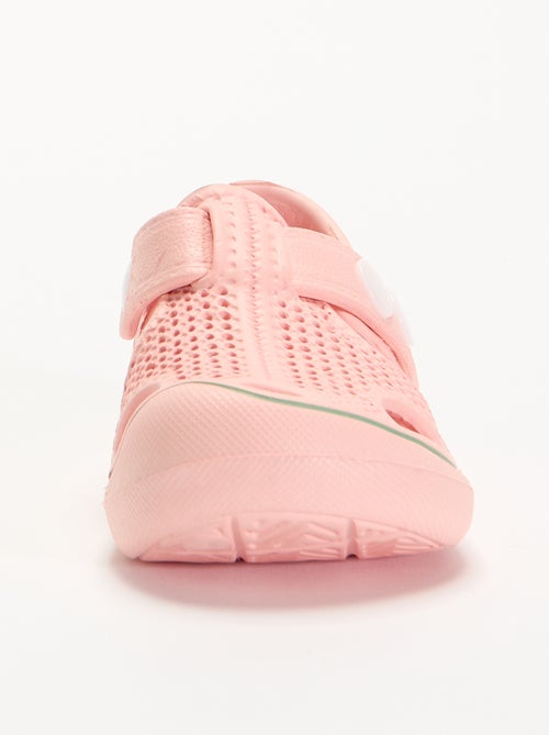 Sandales de plage fermées - Kiabi