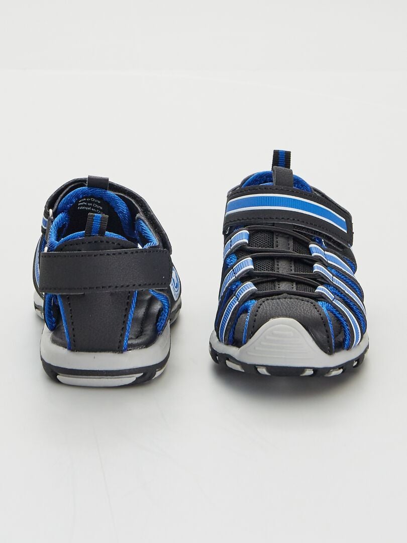 chaussure nike zoom 2k