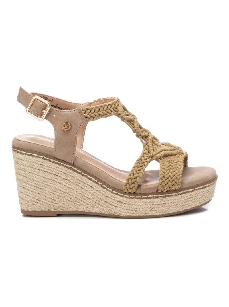Sandales décontractées à boucle avec semelle compensée Beige - Kiabi