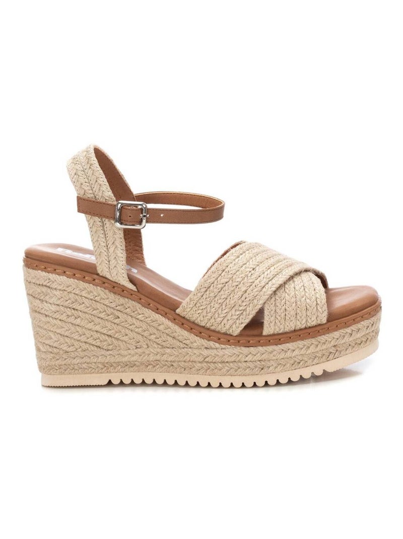 Sandales décontractées à boucle avec semelle compensée Beige - Kiabi