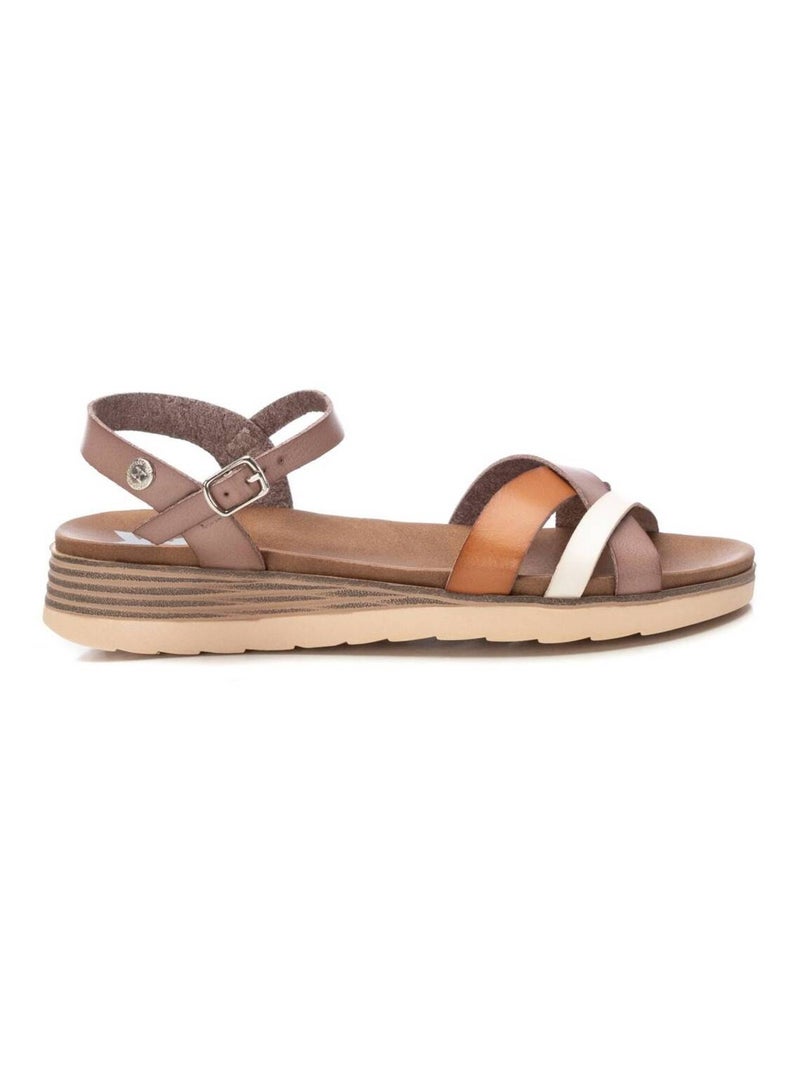 Sandales décontractées à boucle avec semelle compensée Beige - Kiabi