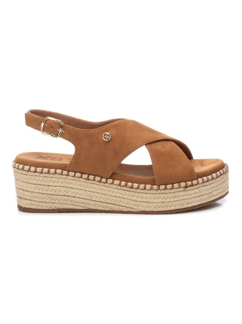 Sandales décontractées à boucle avec semelle compensée Camel - Kiabi