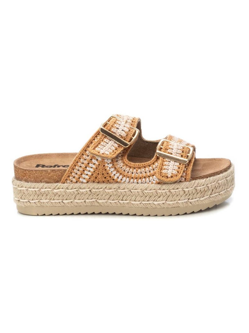 Sandales décontractées avec boucle Beige - Kiabi