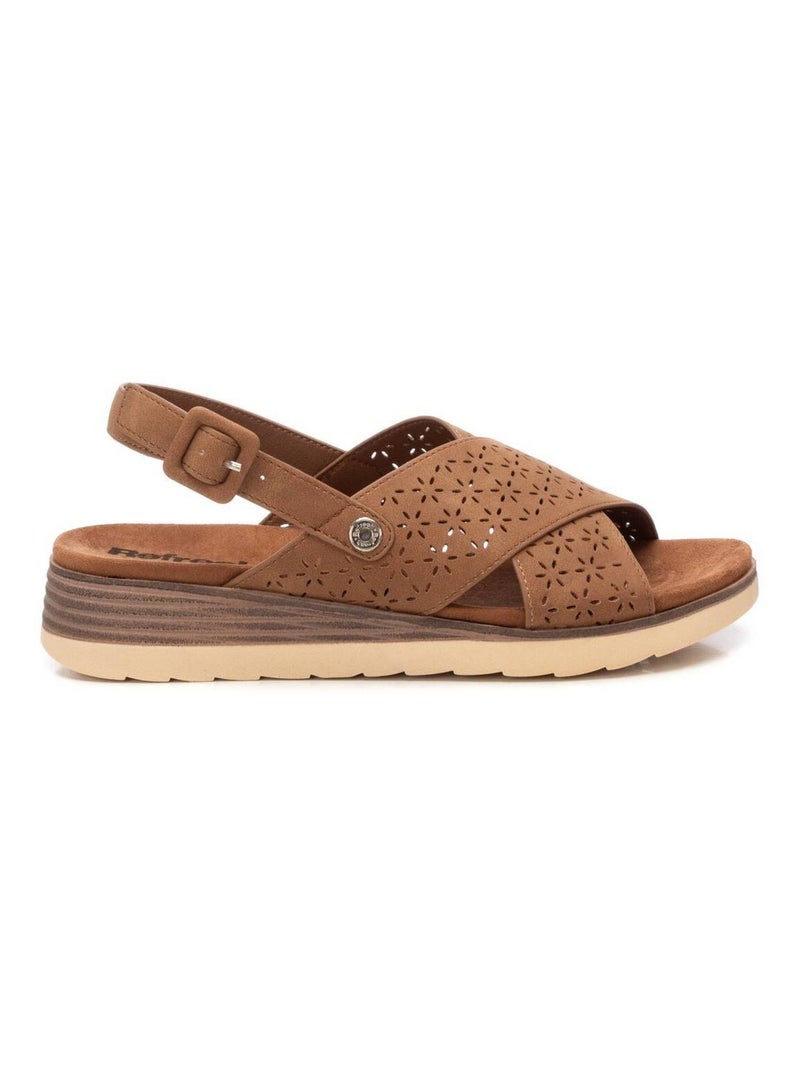 Sandales décontractées avec boucle Camel - Kiabi