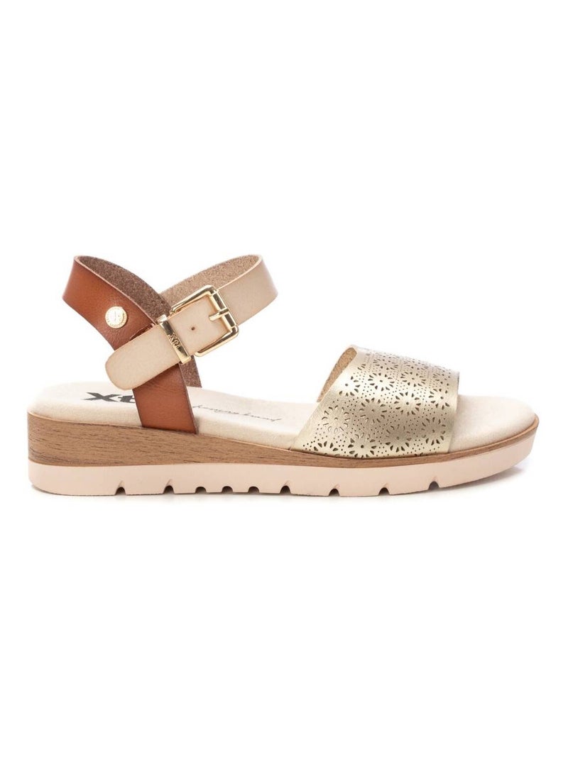 Sandales décontractées avec boucle Doré/or - Kiabi