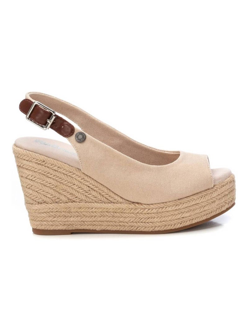 Sandales décontractées avec boucle et semelle compensée Beige - Kiabi