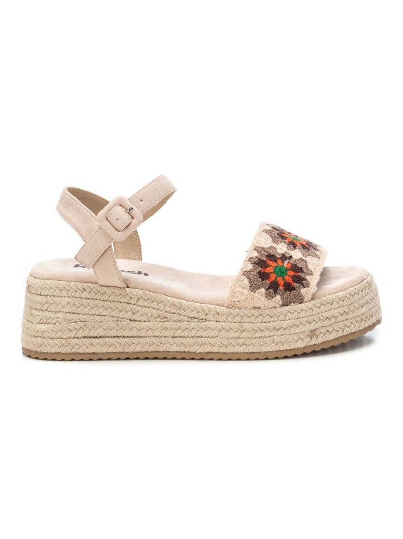 Sandales décontractées avec boucle et semelle compensée Beige - Kiabi