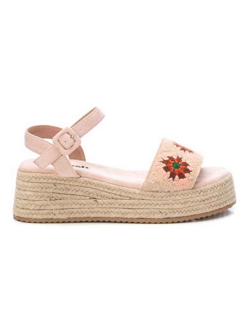 Sandales décontractées avec boucle et semelle compensée Crème - Kiabi