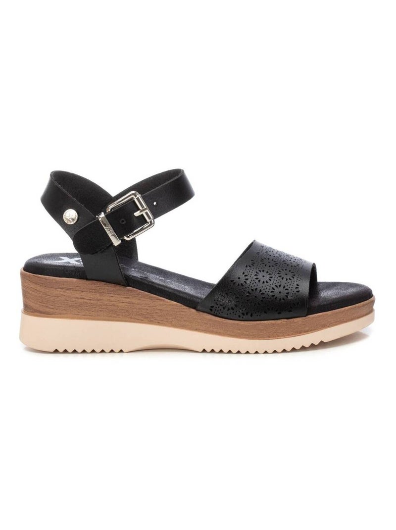 Sandales décontractées avec boucle et semelle compensée Noir - Kiabi