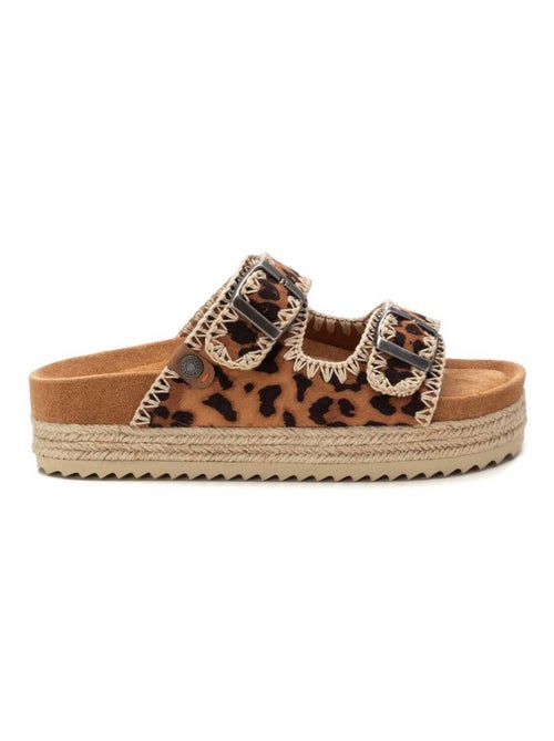 Sandales décontractées avec boucle - Kiabi