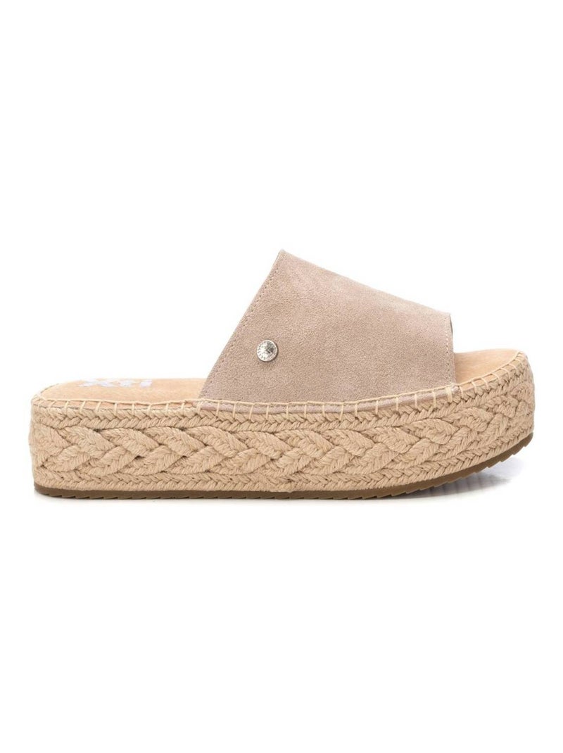 Sandales décontractées avec bride arrière Beige - Kiabi