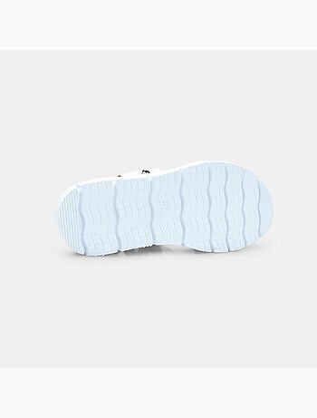 Sandales d'été décontractées Baťa