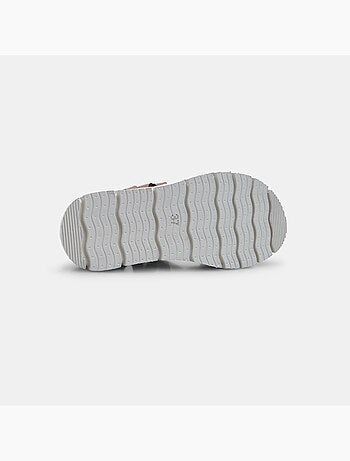 Sandales d'été décontractées Baťa