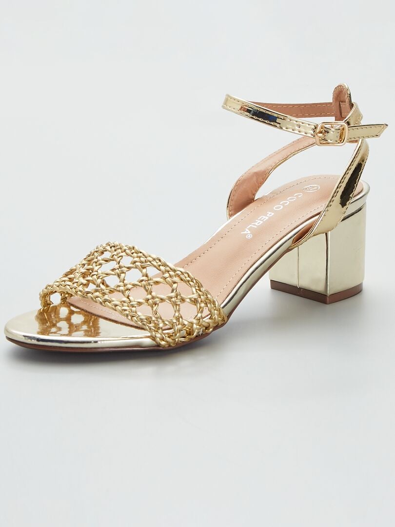 Sandales dorées à talons carrés avec bride tressée Doré - Kiabi