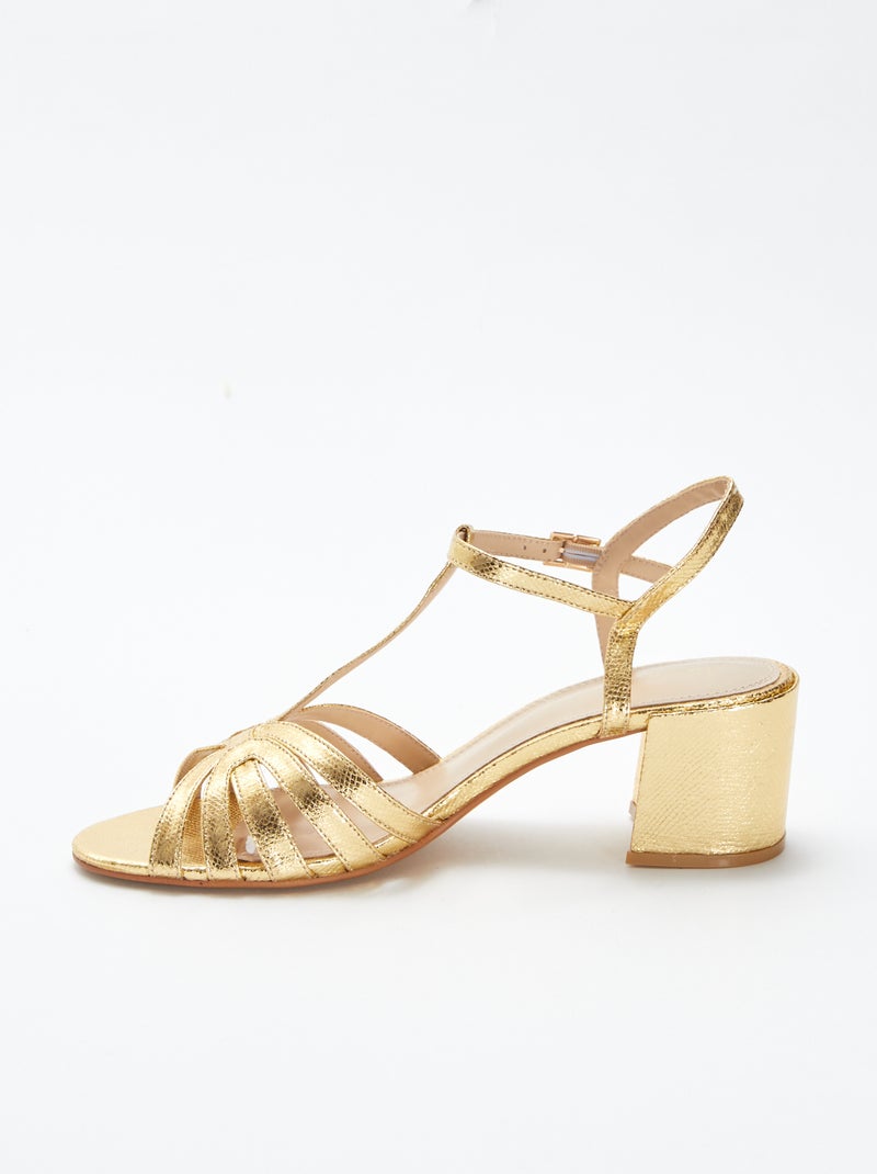 Sandales dorées avec talon carré JAUNE - Kiabi