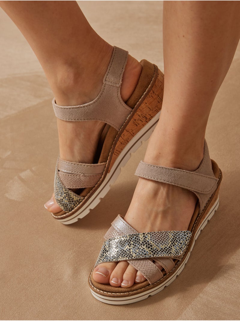 Sandales double scratch compensées - PEDICONFORT Beige - Kiabi