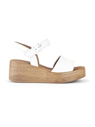 Sandales ecrus en cuir