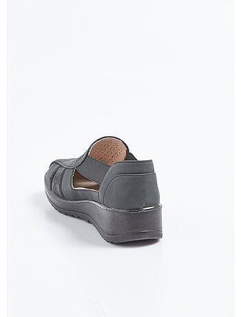 Sandales élastiquées largeur confort