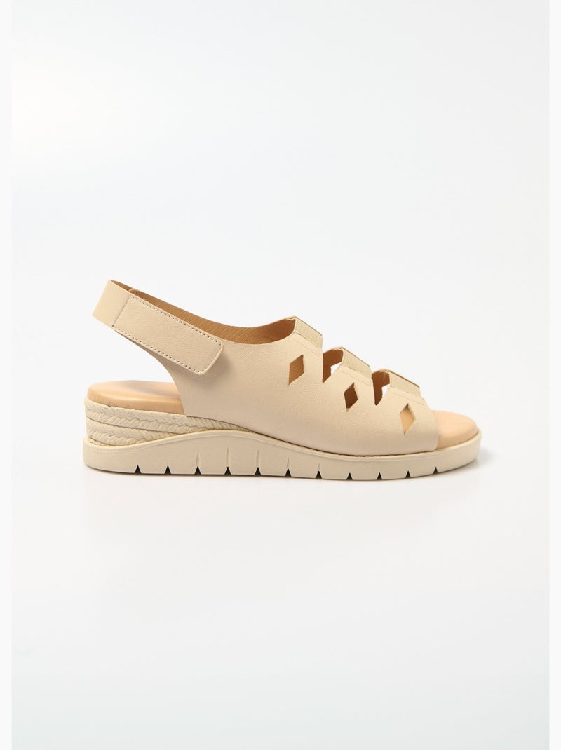 Sandales élastiquées ouvertes grande largeur Beige - Kiabi