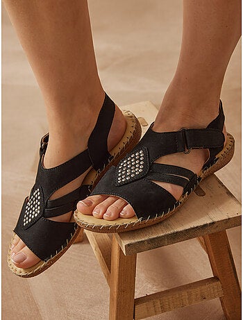 Sandales élastiquées tout cuir