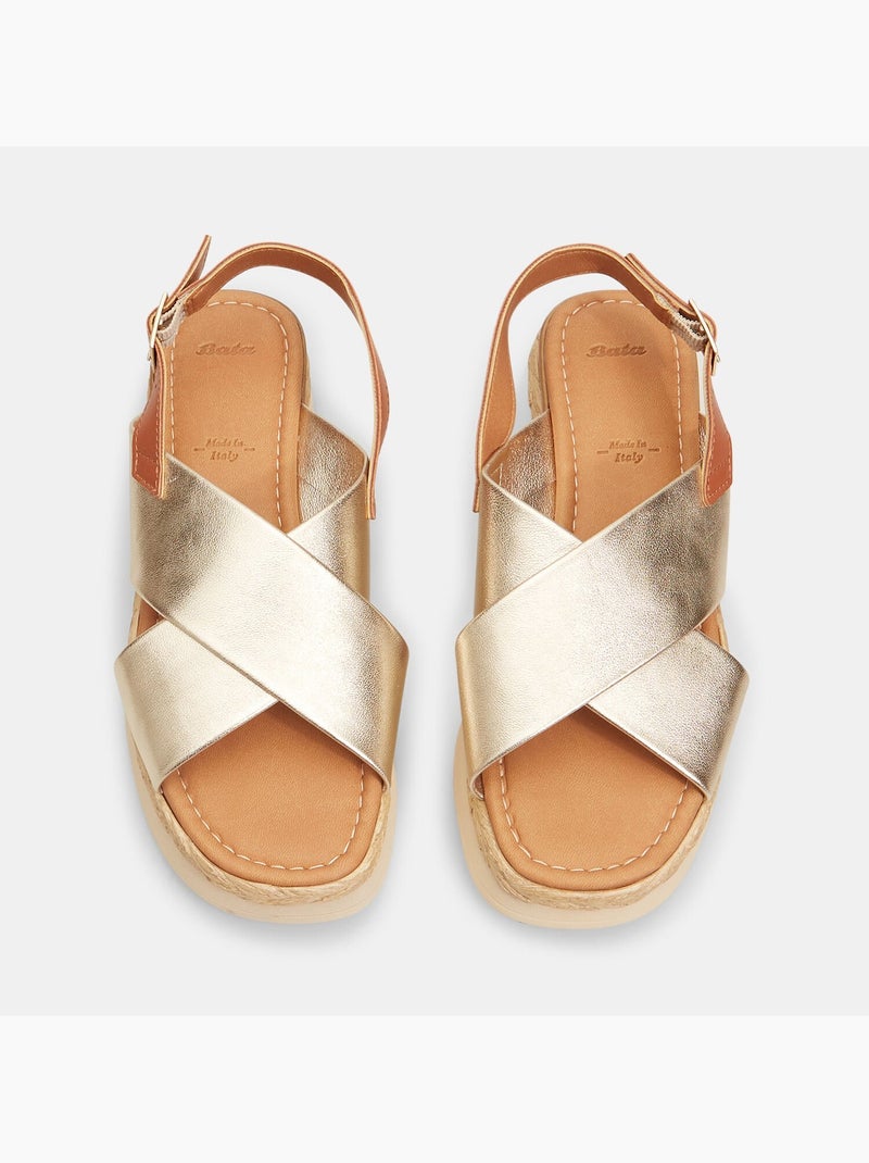 Sandales en cuir avec bandes croisées et semelle plateforme BATA Doré/or - Kiabi