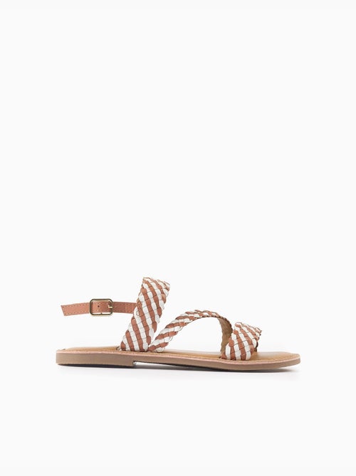 Sandales en cuir avec bride tressée et rembourrage - Kiabi