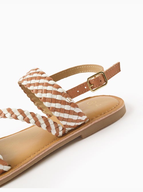 Sandales en cuir avec bride tressée et rembourrage - Kiabi