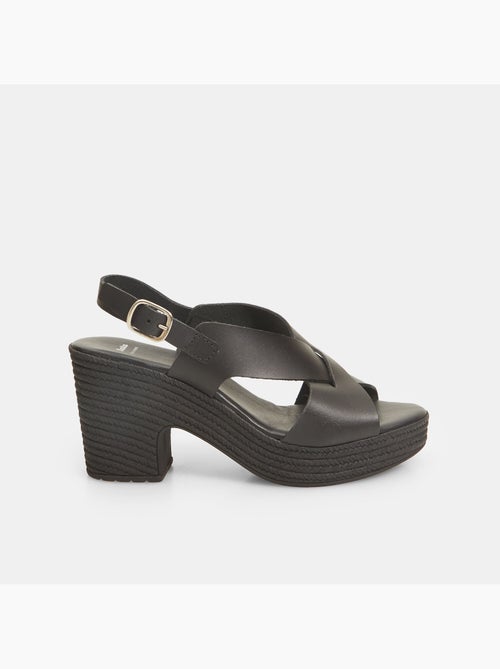 Sandales en cuir avec large talon BATA - Kiabi