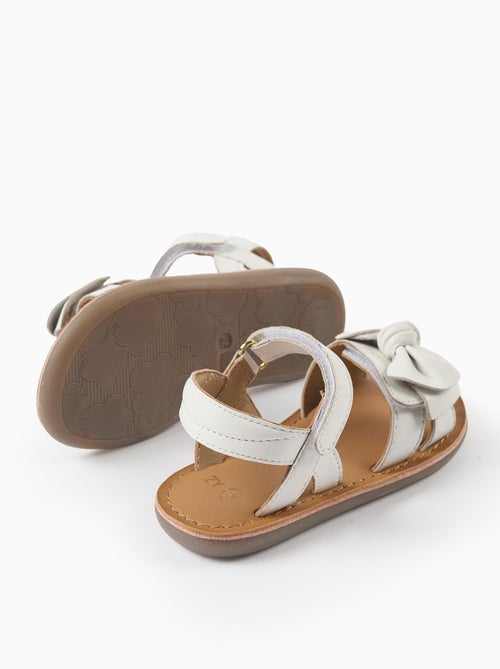 Sandales en cuir avec nœud décoratif - Kiabi
