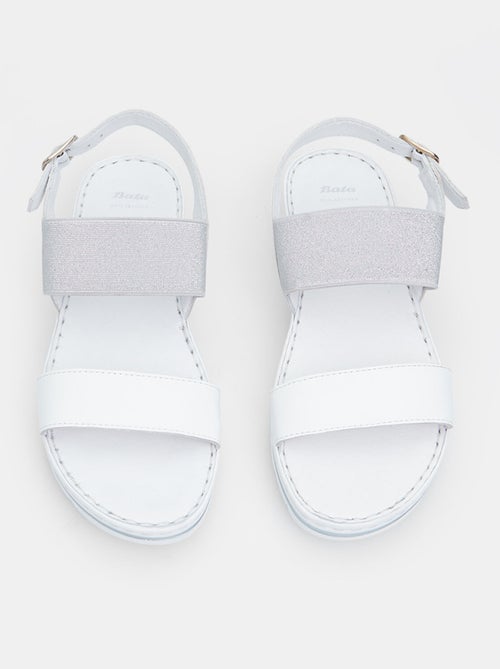 Sandales en cuir avec plateforme 3,5 cm BATA - Kiabi Sandales en cuir avec plateforme 3,5 cm BATA - Kiabi