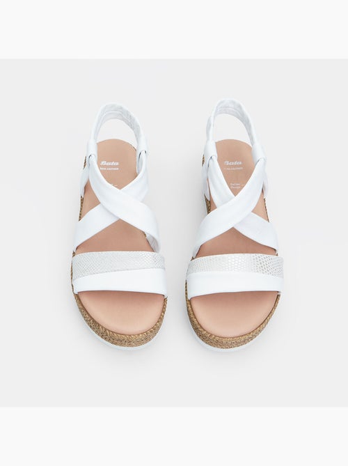 Sandales en cuir avec plateforme 4 cm BATA - Kiabi