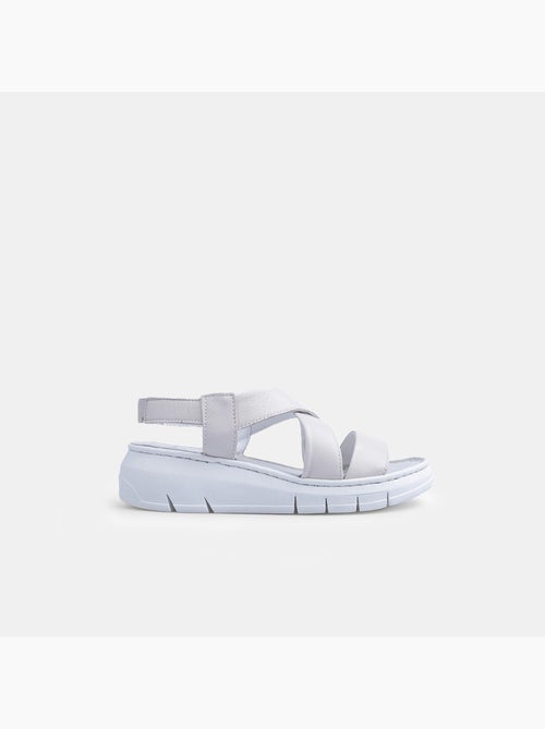 Sandales en cuir avec plateforme BATA - Kiabi