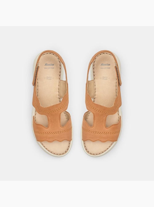 Sandales en cuir avec plateforme BATA - Kiabi