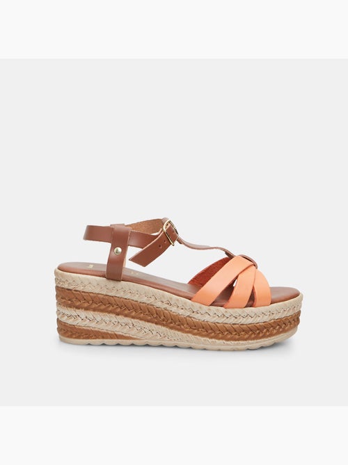 Sandales en cuir avec plateforme BATA - Kiabi