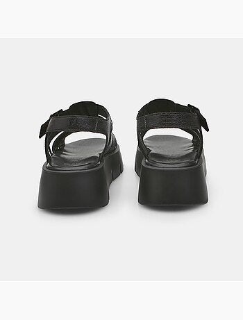 Sandales en cuir avec plateforme BATA