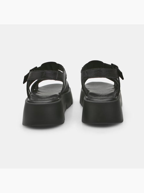 Sandales en cuir avec plateforme BATA - Kiabi