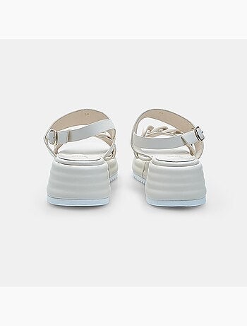 Sandales en cuir avec platform 5 cm bata