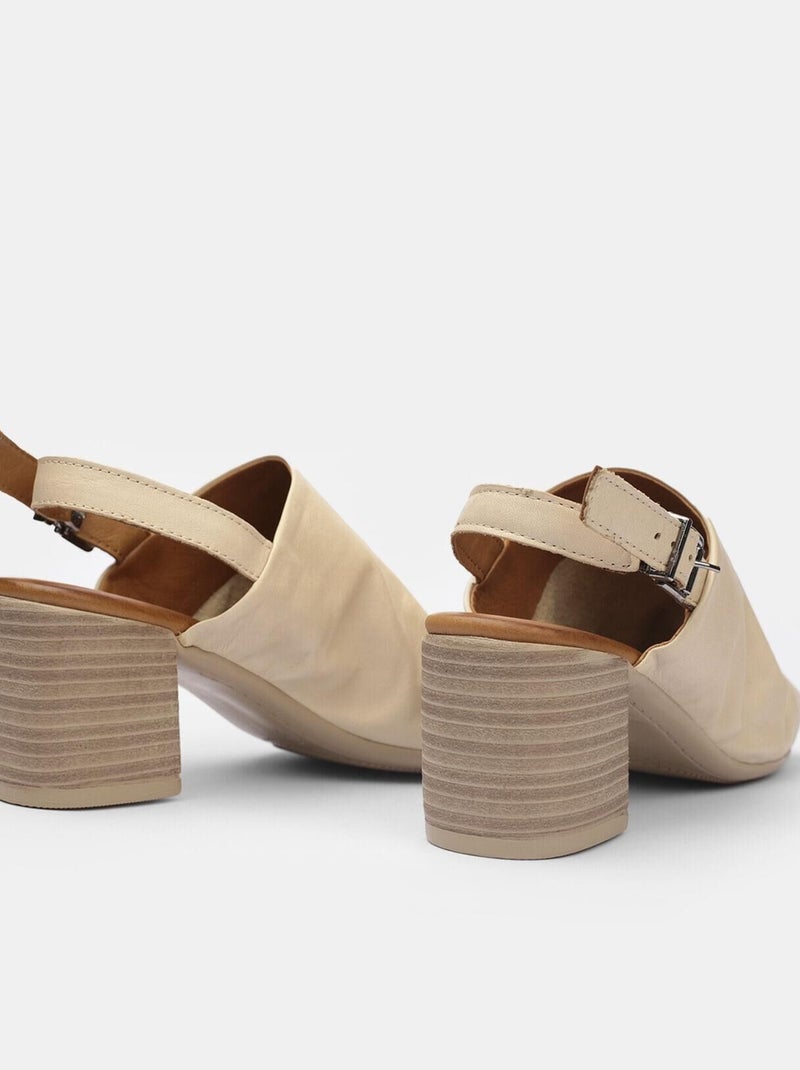 Sandales en cuir avec talon BATA Beige - Kiabi