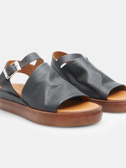 Sandales en cuir  avec talon BATA - Kiabi