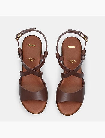 Sandales en cuir avec talon de 8,5 cm BATA