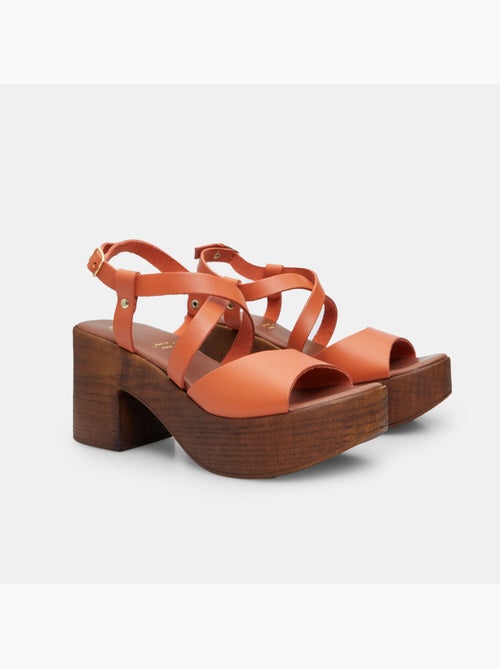 Sandales en cuir avec talon de 8,5 cm BATA - Kiabi