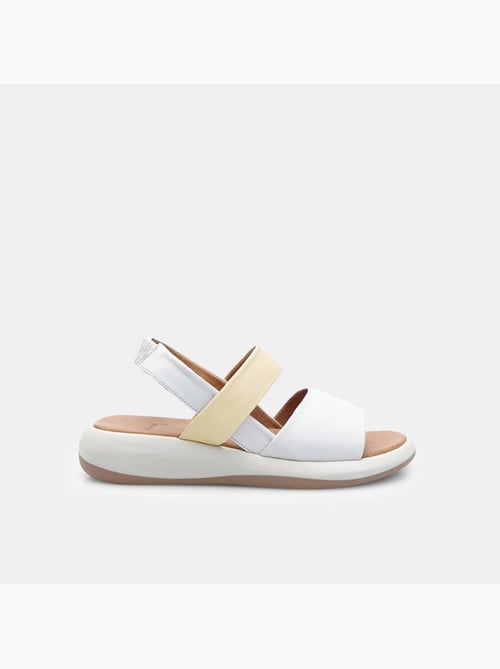 Sandales en cuir BATA - Kiabi