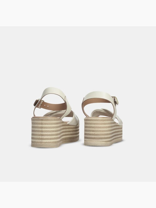 Sandales en cuir BATA - Kiabi