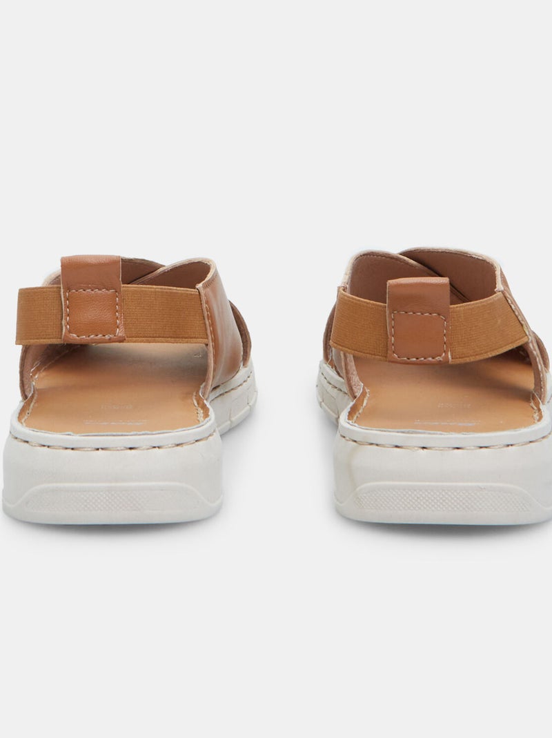 Sandales en cuir BATA Marron - Kiabi