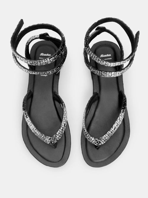 Sandales en cuir BATA - Kiabi
