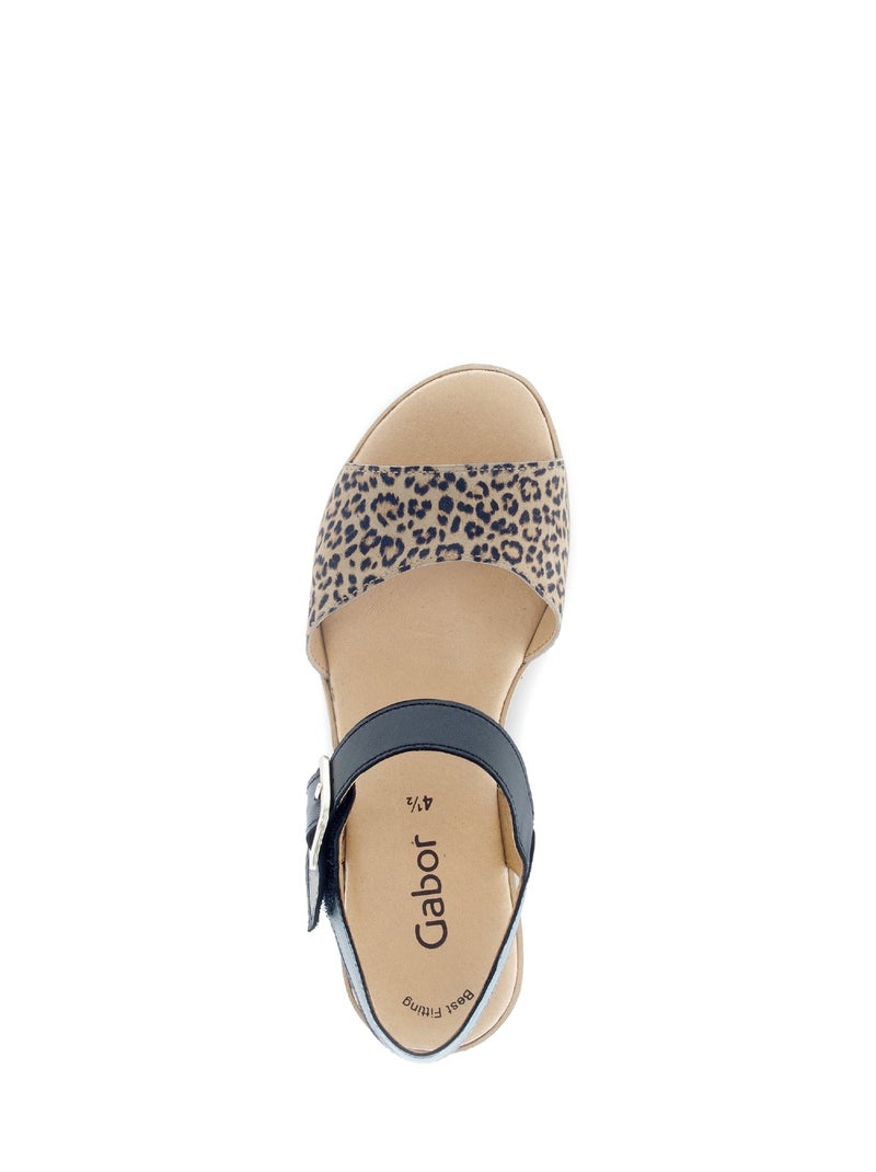 Sandales  en cuir Beige - Kiabi