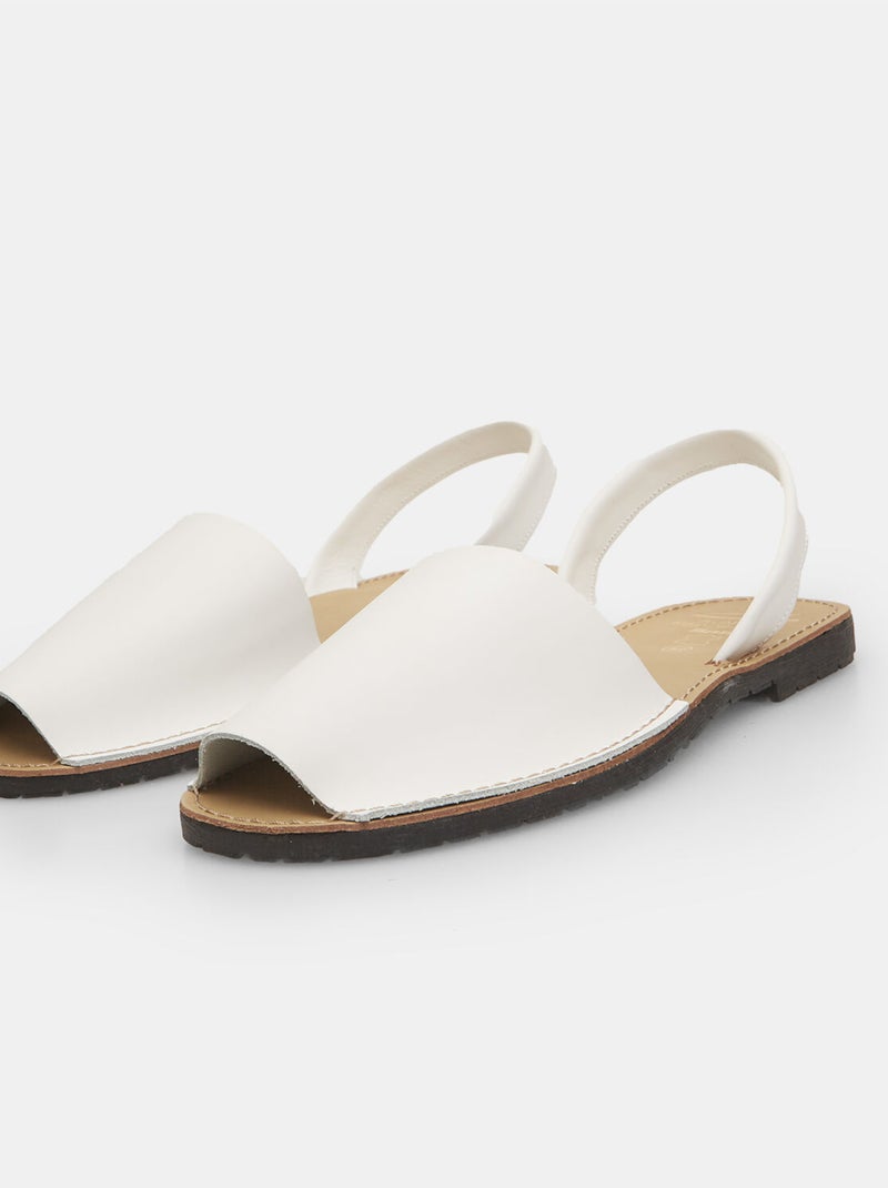 Sandales en cuir Blanc - Kiabi