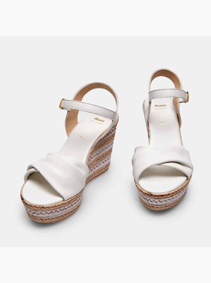 Sandales en cuir compensées BATA Blanc - Kiabi