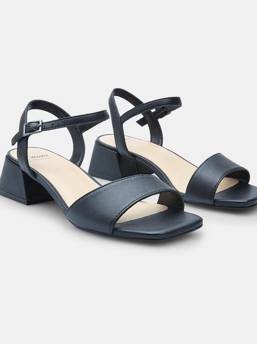 Sandales en cuir confortables  avec talon BATA - Kiabi