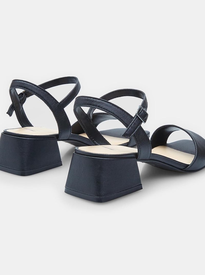 Sandales en cuir confortables  avec talon BATA Noir - Kiabi